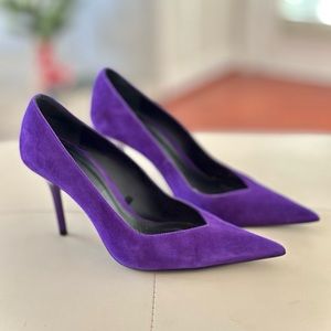 Pointed Toe Leather Heel by Zara